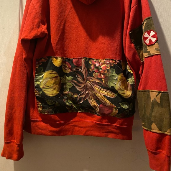 Customized Maryland University Terrapins hoodie - Picture 5 of 5